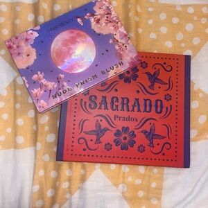 Sagrados Prados Eyeshadow palette & Nude Prism Blush